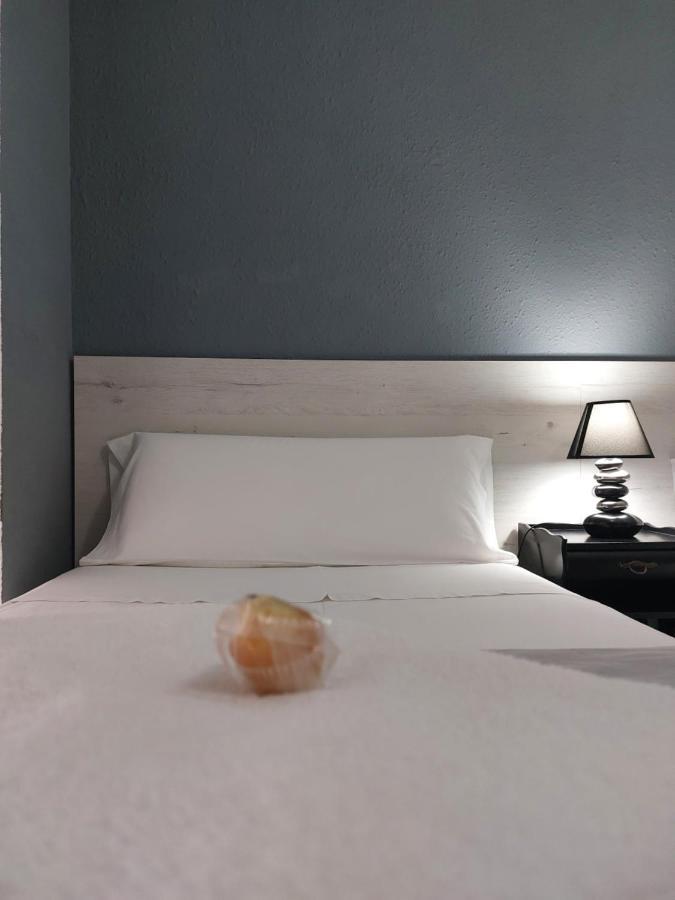 Pension Saint Mateo Logroño Extérieur photo