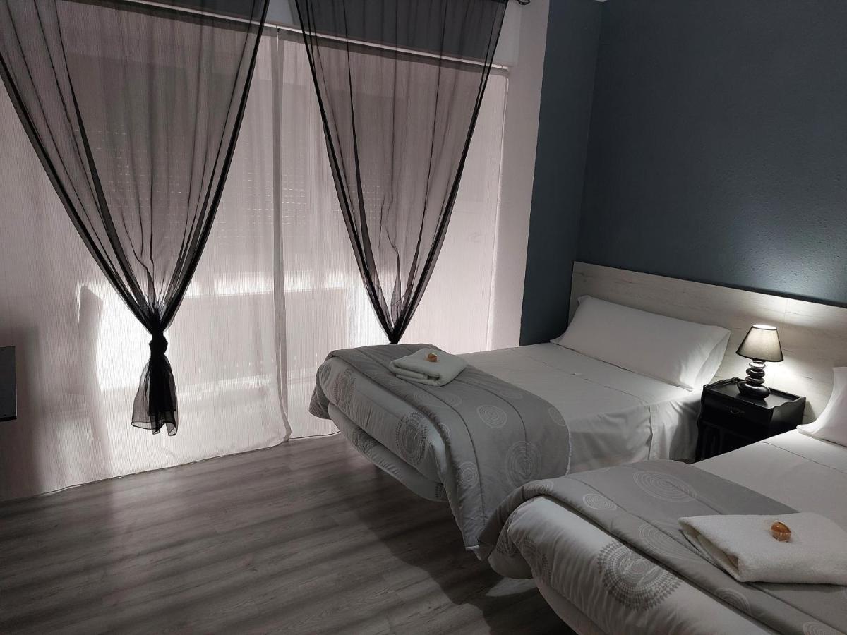 Pension Saint Mateo Logroño Extérieur photo