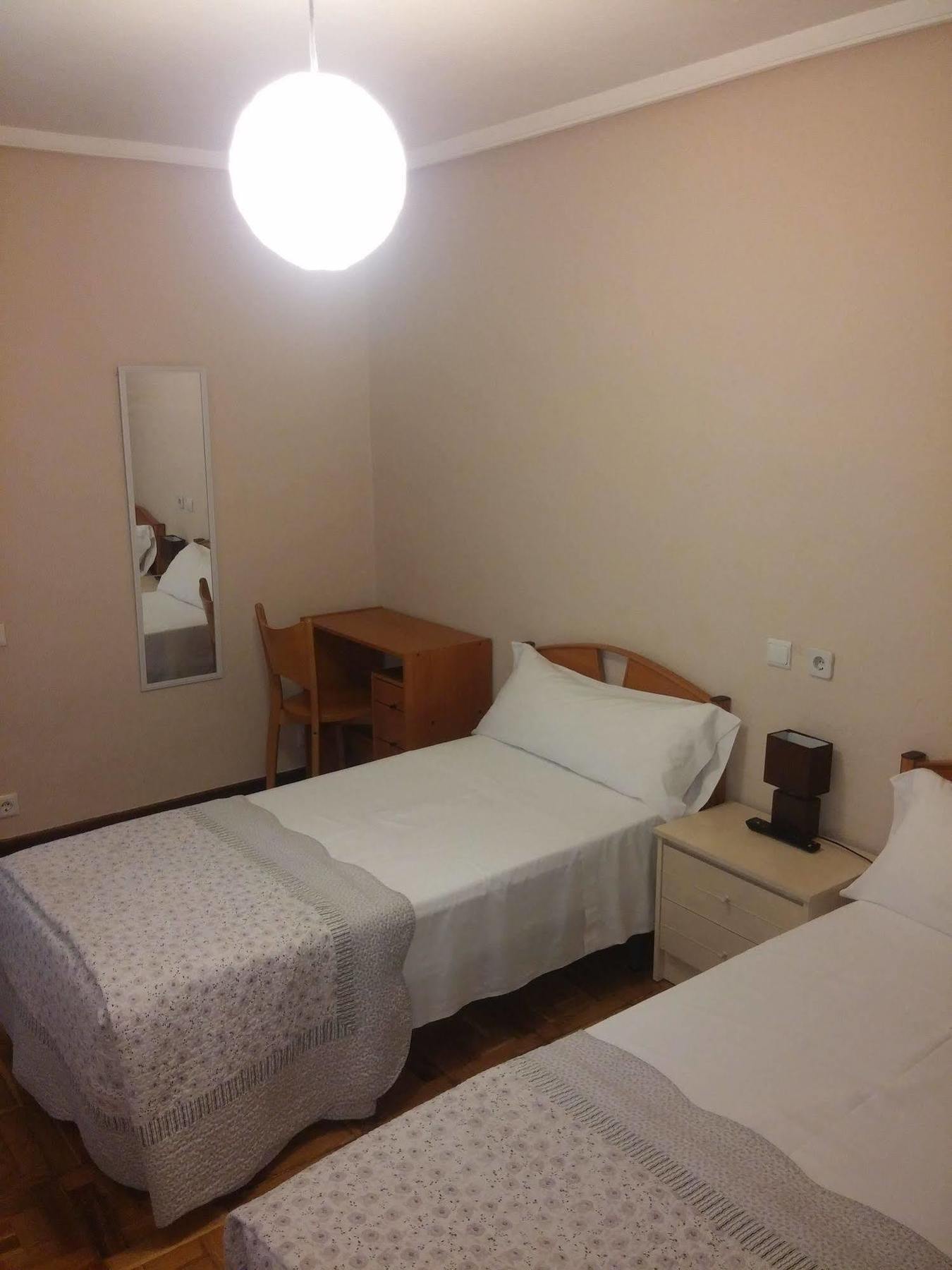 Pension Saint Mateo Logroño Extérieur photo