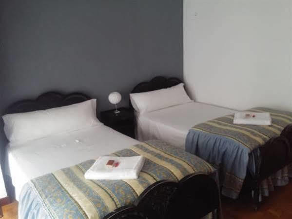Pension Saint Mateo Logroño Extérieur photo